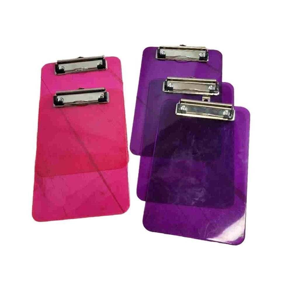 5 mini clipboards